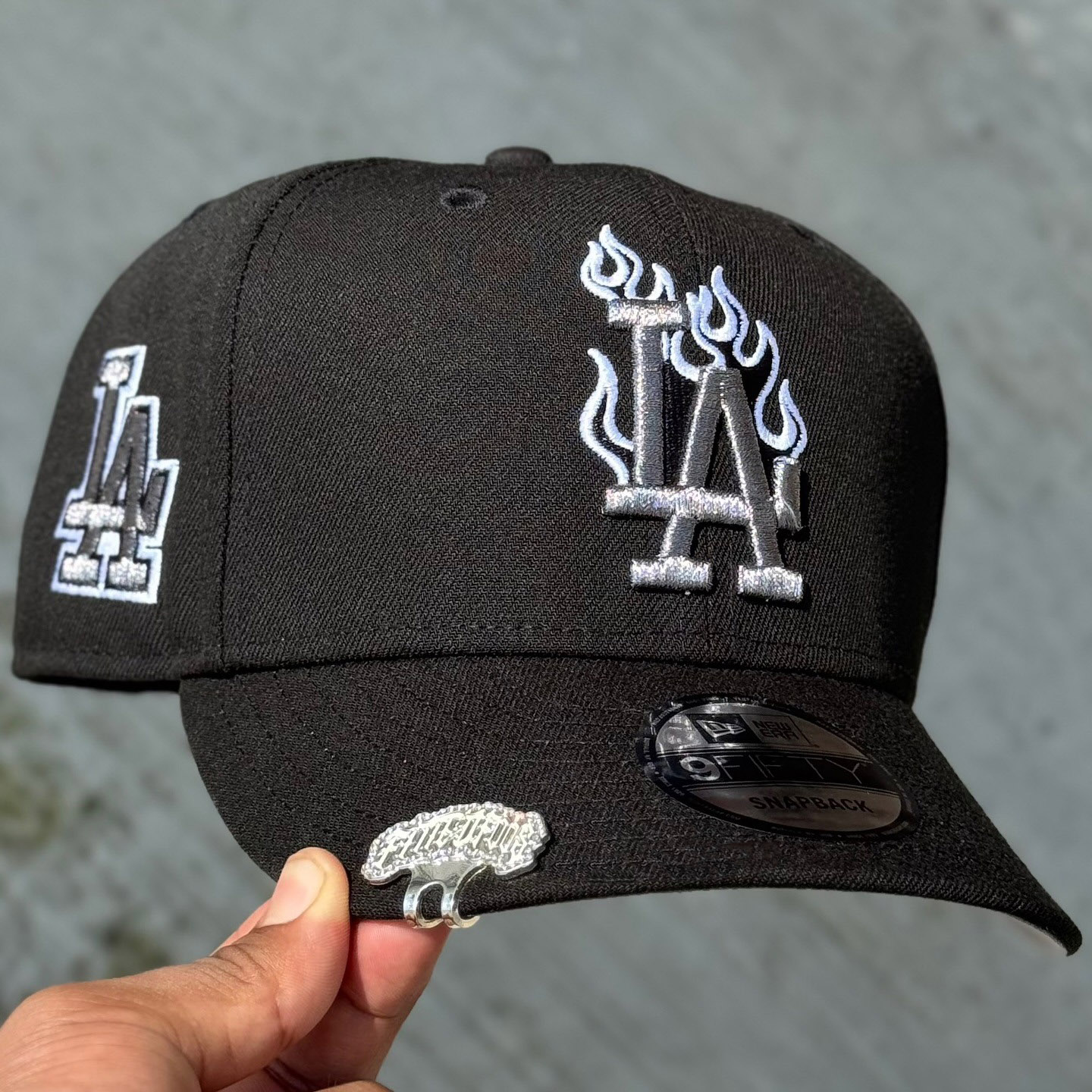 NEW ERA BLACK LOS ANGELES DODGERS FLAME LOGO EMBROIDERED CASUAL BASEBALL CAP-Maverick