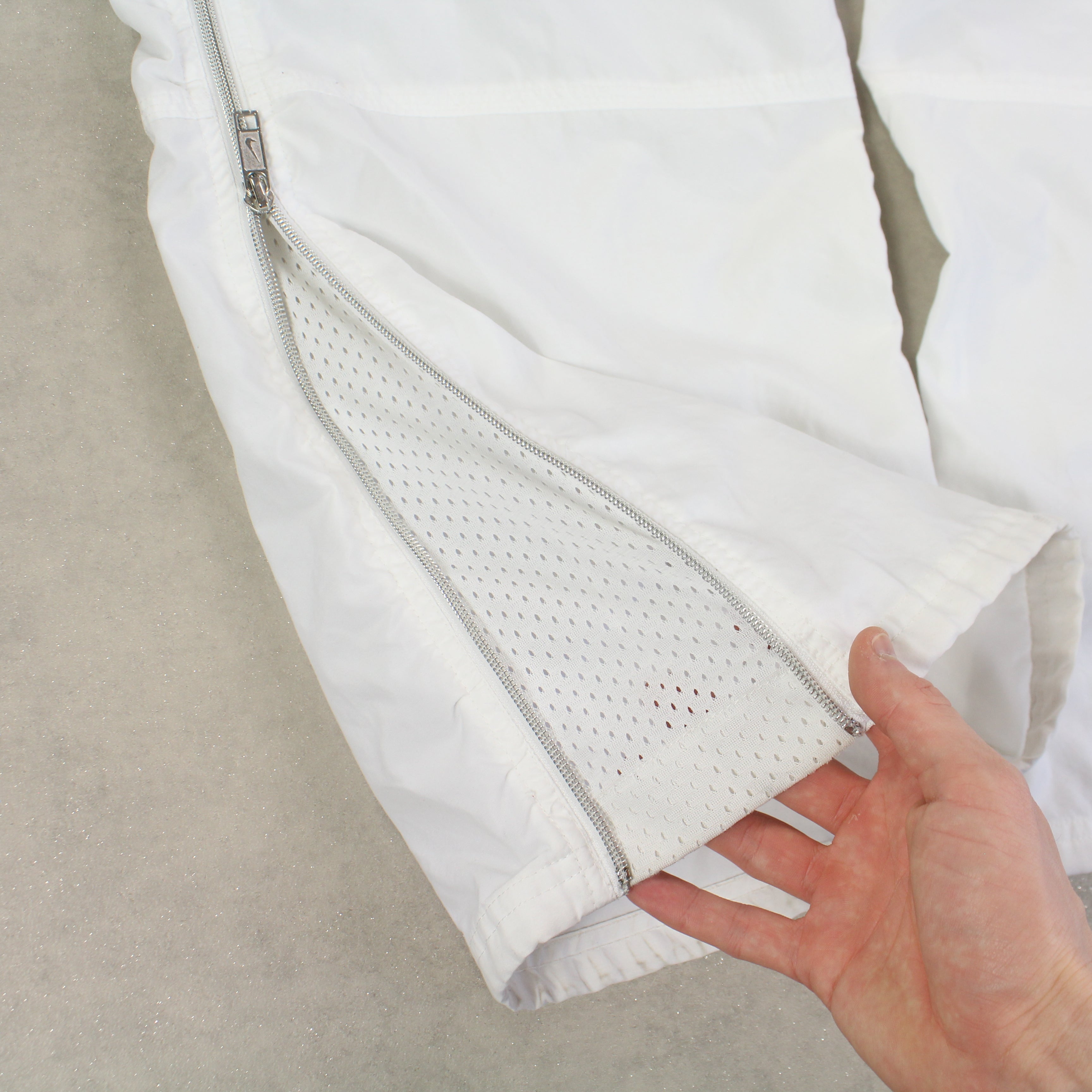 RARE 2000s Baggy Trackpants White-Maverick