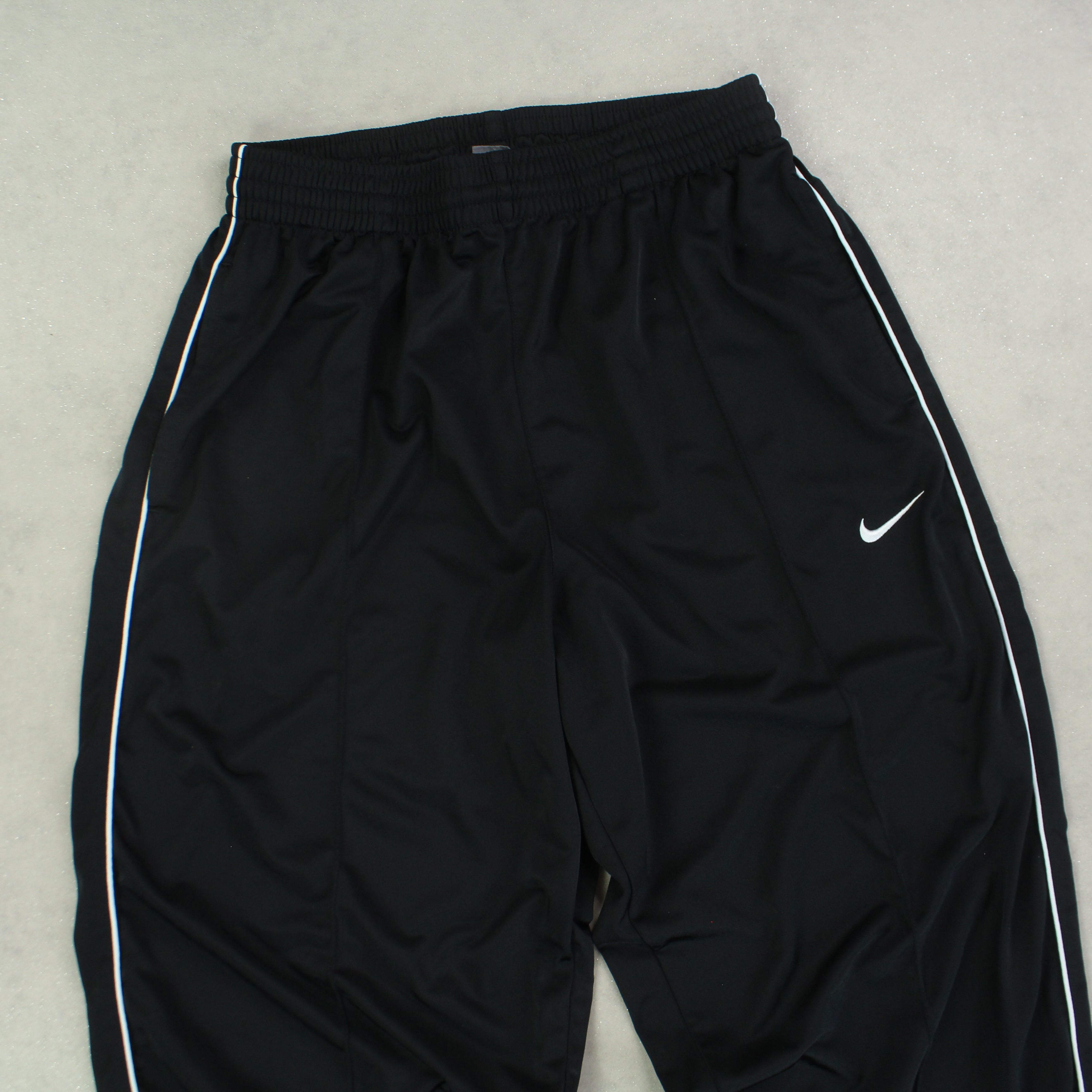 RARE 2000s Baggy Trackpants Black-Maverick