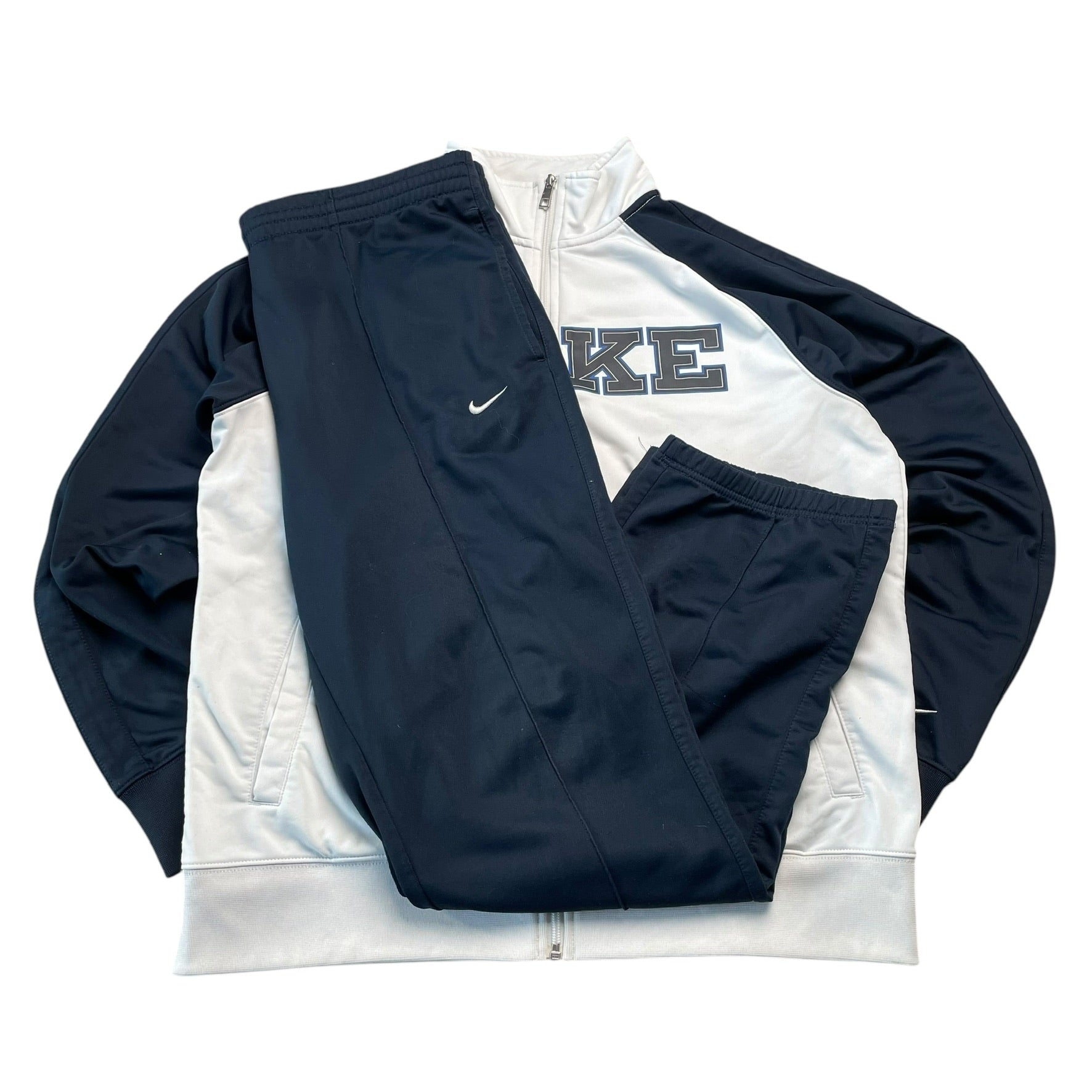 Tracksuit-Maverick