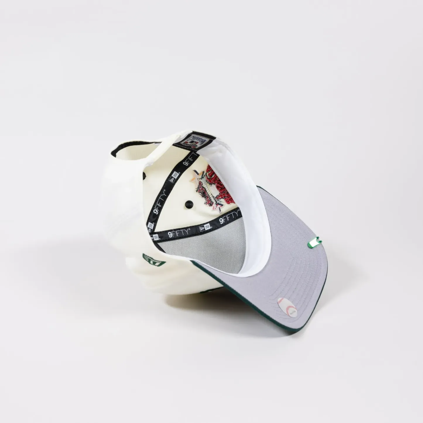 NEW ERA EXCLUSIVE 9FIFTY A-FRAME CHROME/ FOREST GREEN ATLANTA BRAVES SNAPBACK W/ 2000 ALL STAR GAME SIDE PATCH-Maverick