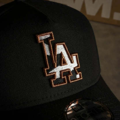 LOS ANGELES DODGERS MLB COW PRINTED LOGO BLACK KELLY GREEN UV / NEW ERA 9FORTY A-FRAME-Maverick