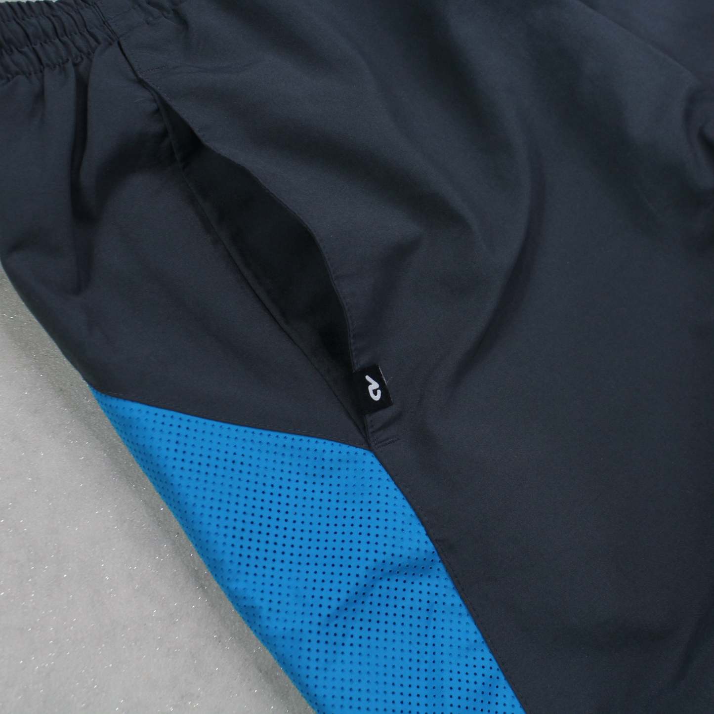 RARE 2000s Trackpants Grey-Maverick