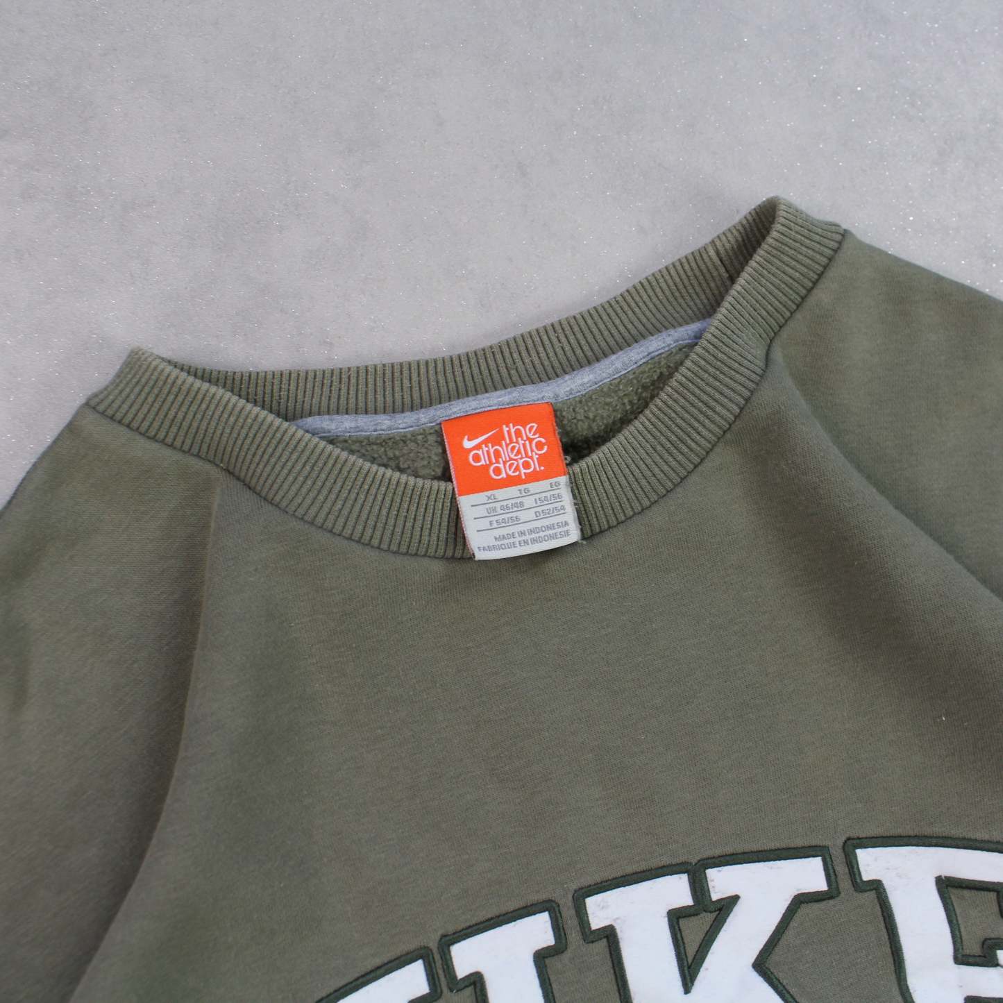 RARE 2000s  Sweatshirt Green-Maverick