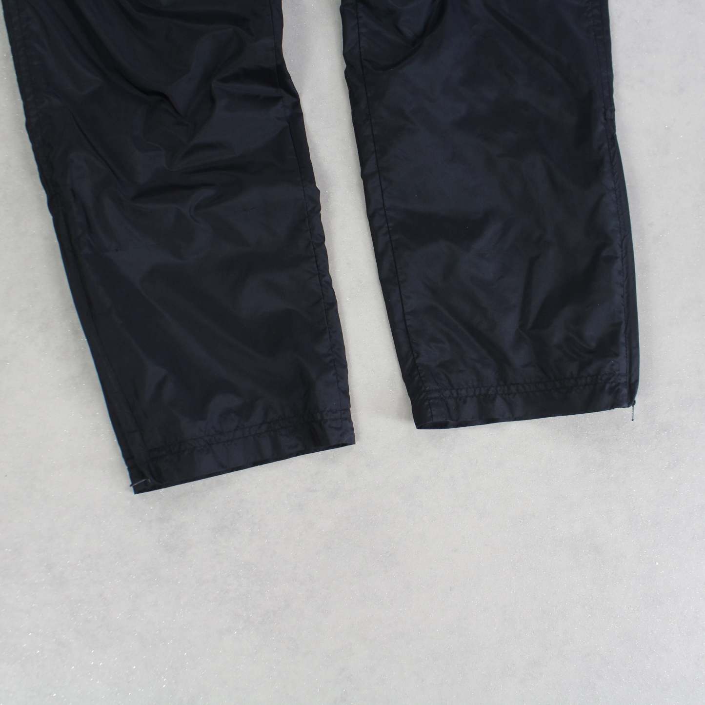 SUPER RARE 00s Trackpants Black-Maverick