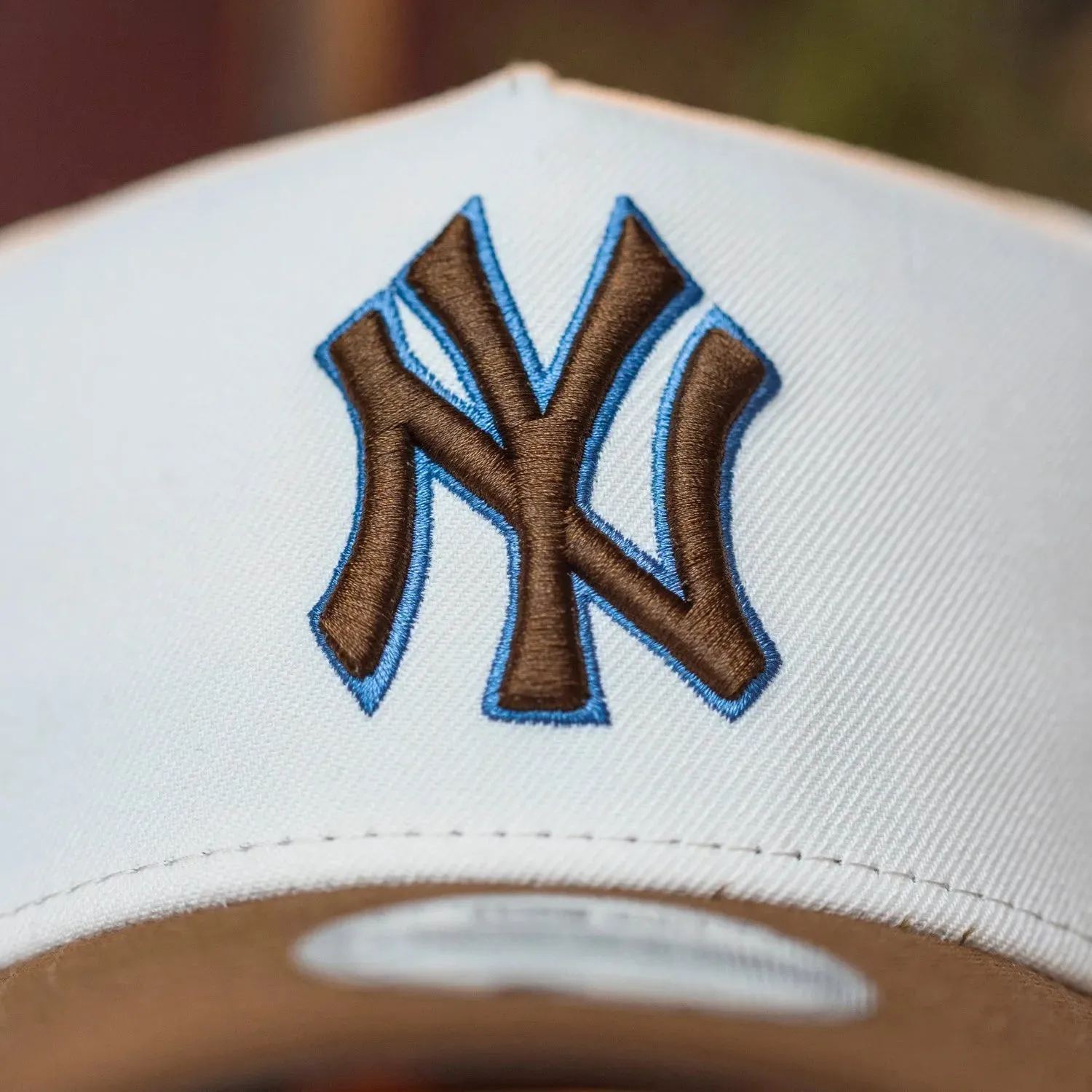 NEW ERA 9FORTY A-FRAME MLB NEW YORK YANKEES SUBWAY SERIES 2000 TWO TONE / GREY UV CAP-Maverick