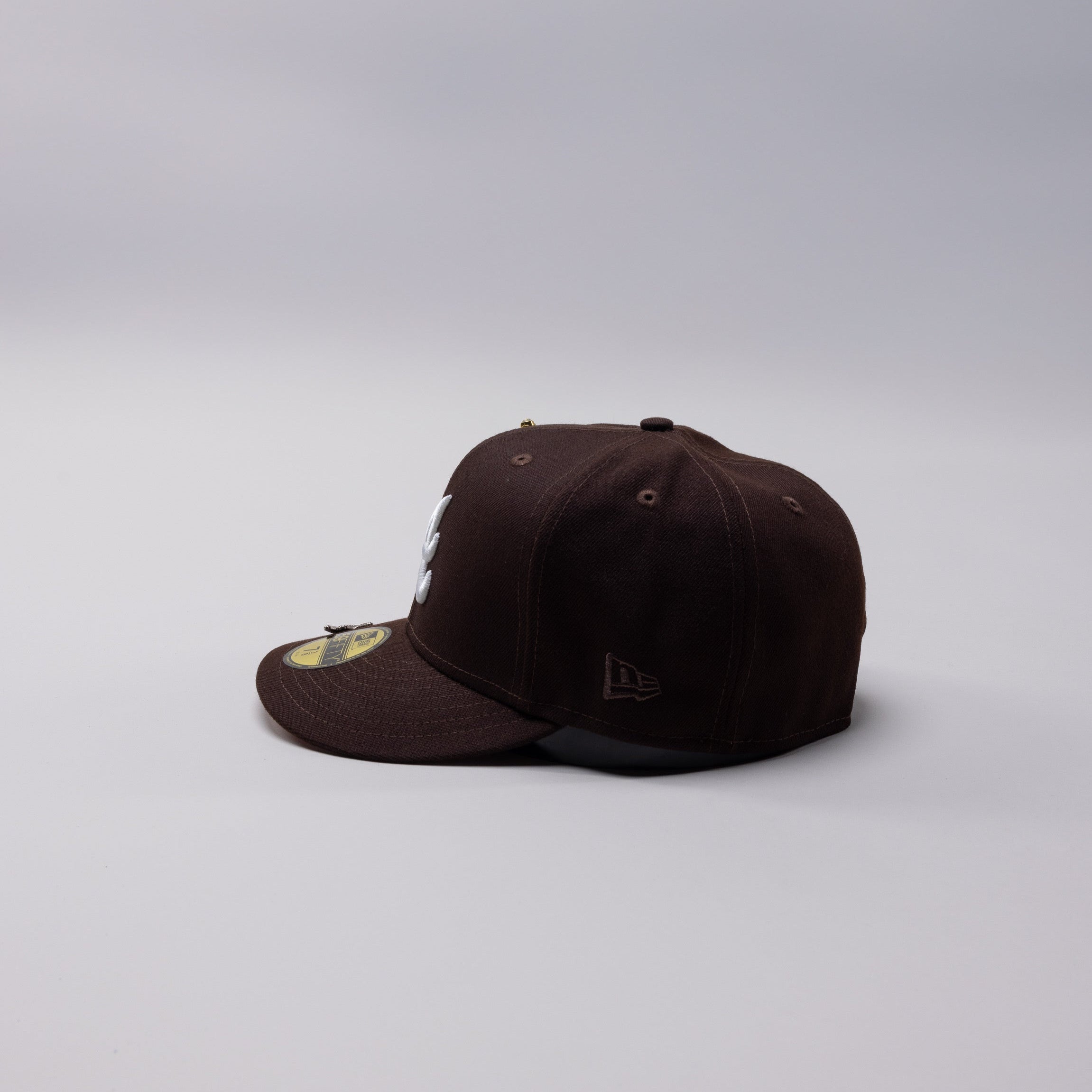 NEW ERA 59FIFTY BROWN ATLANTA BRAVES W/ 1992 WORLD SERIES SIDE PATCH-Maverick