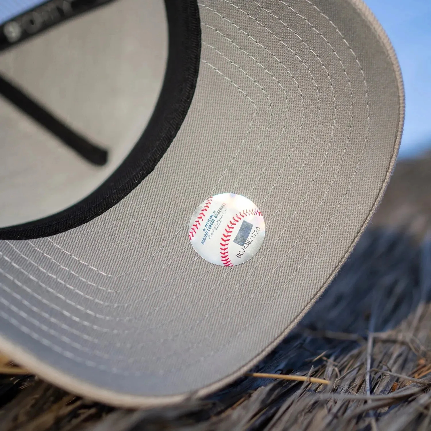 NEW ERA 9FORTY A-FRAME LOS ANGELES DODGERS MIRROR LOGO STONE / GREY UV TRUCKER-Maverick