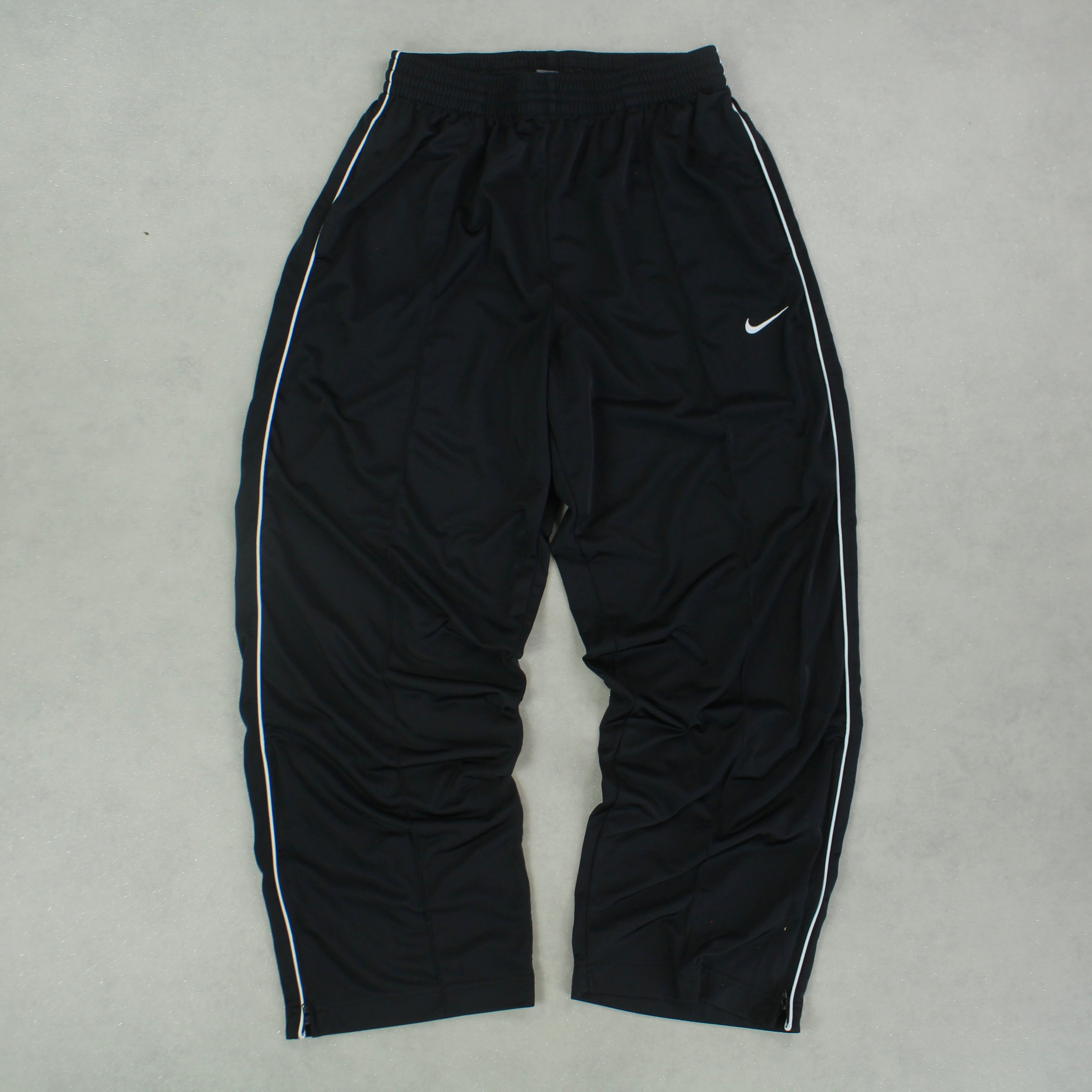RARE 2000s Baggy Trackpants Black-Maverick