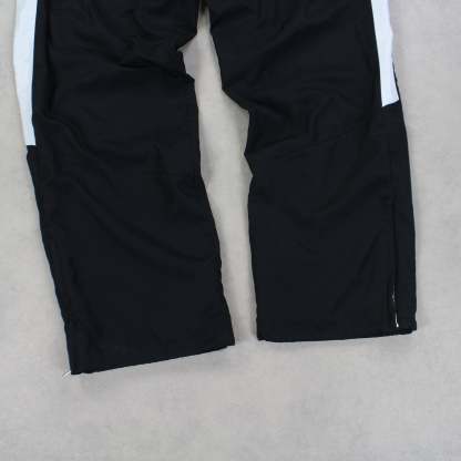RARE 00s Baggy Trackpants Black-Maverick