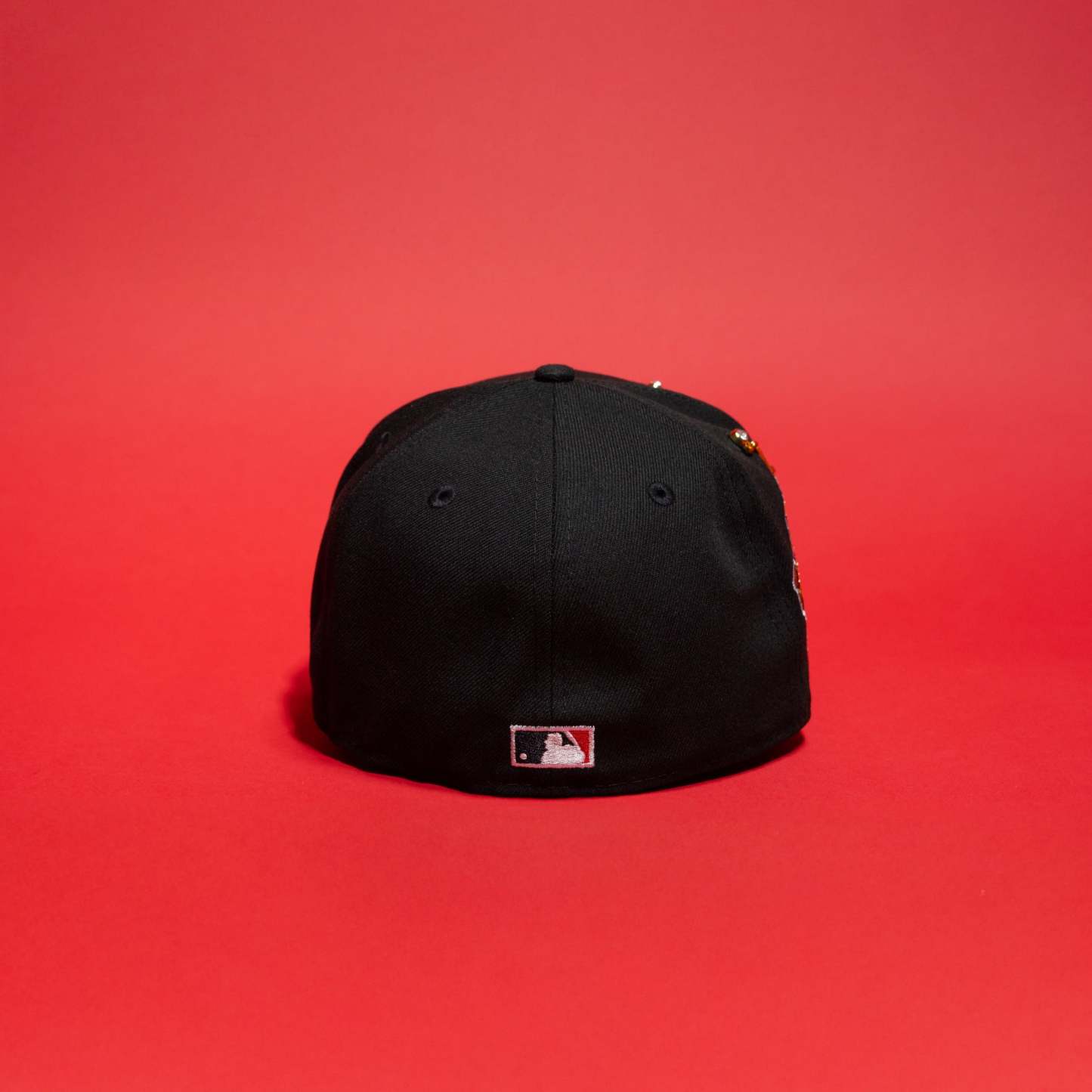 NEW ERA 59FIFTY BLACK ATLANTA BRAVES W/ 1995 WORLD SERIES SIDE PATCH-Maverick