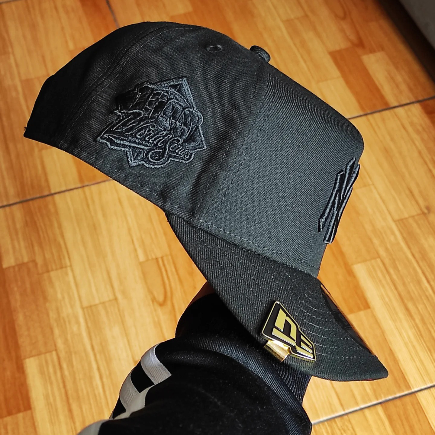 NEW ERA NEW YORK YANKEES WORLD SERIES 1999 BLACK RED EMBROIDERED CASUAL BASEBALL CAP-Maverick