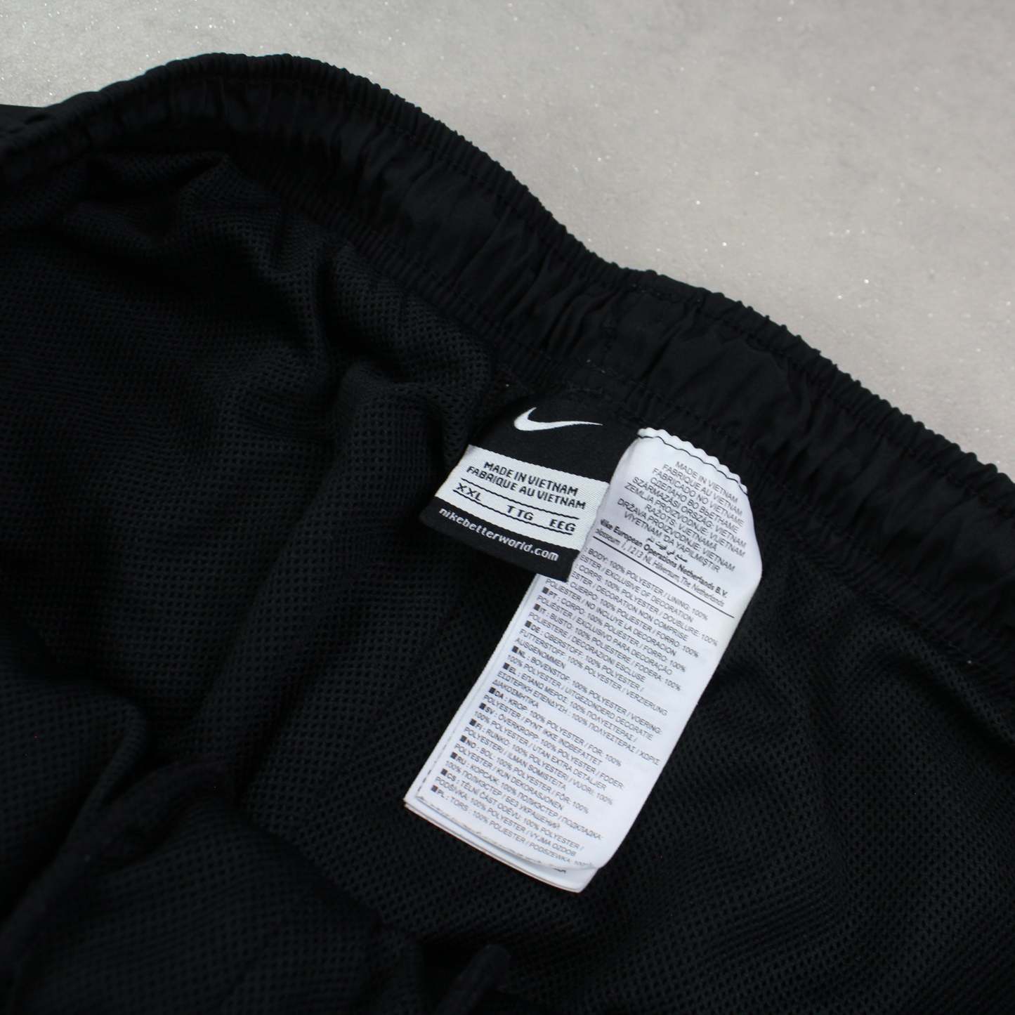 RARE 00s Baggy Trackpants Black-Maverick