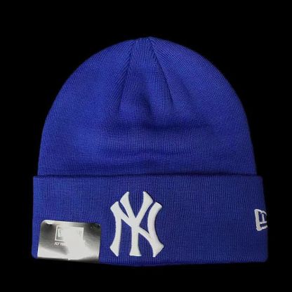 NEW ERA NEW YORK YANKEES EMBROIDERED CUFFED KNIT HAT-Maverick