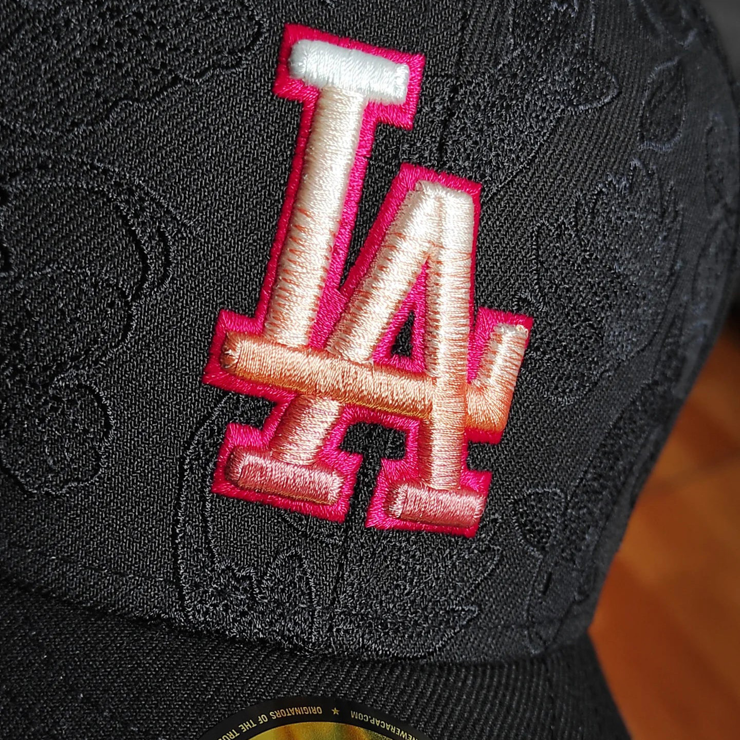 NEW ERA LOS ANGELES DODGERS TONAL KOI EMBROIDERED CASUAL BASEBALL CAP-Maverick