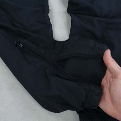 RARE 2000s Trackpants Black-Maverick