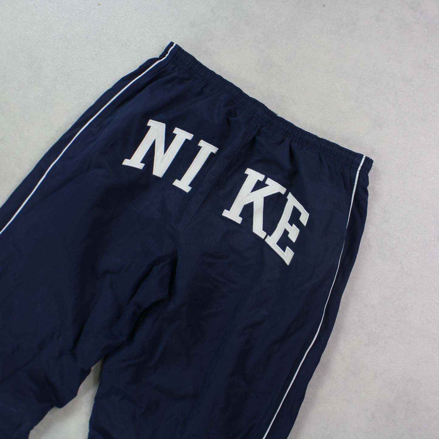 RARE 2000s Spell Out Trackpants Navy-Maverick
