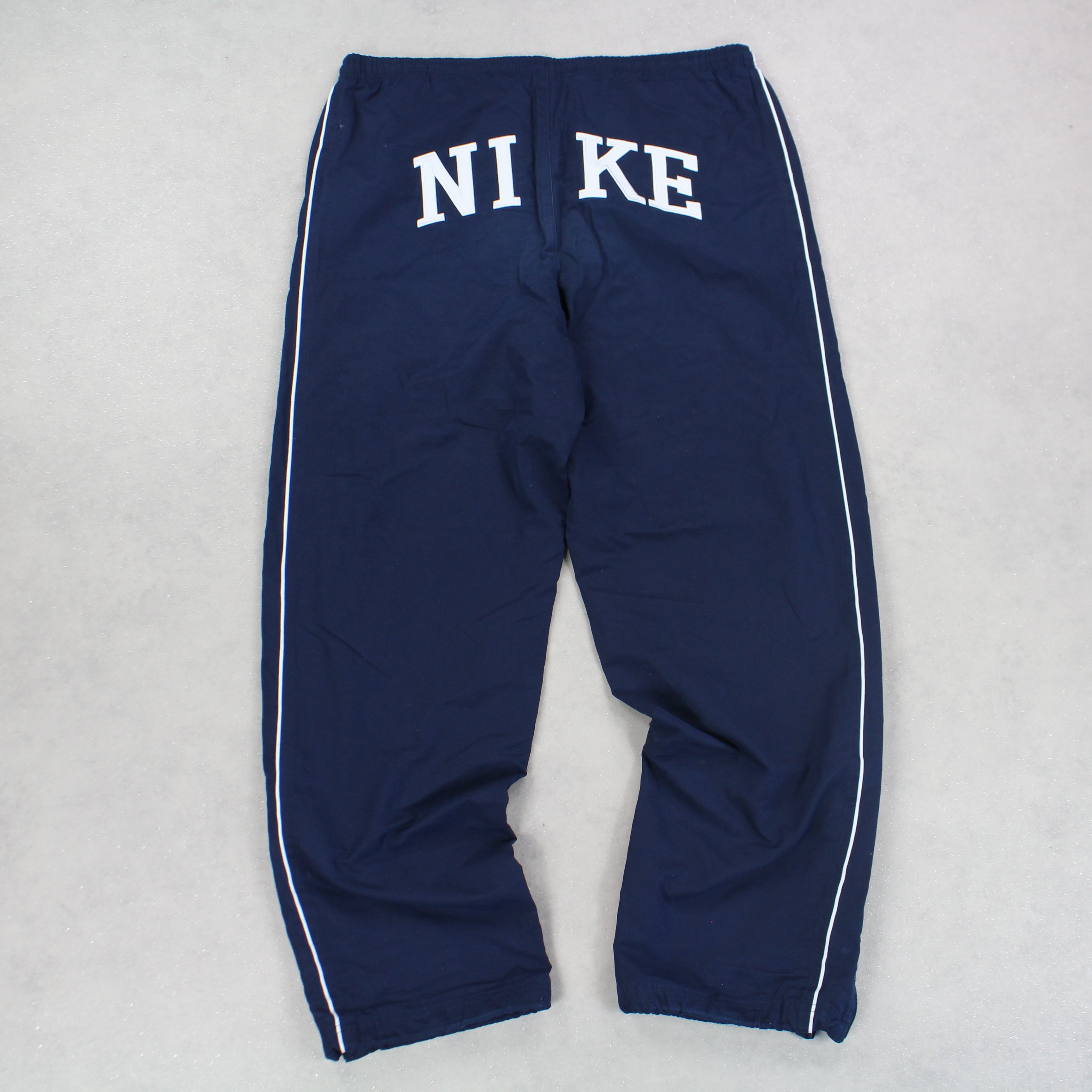 RARE 00s Spellout Trackpants Navy-Maverick