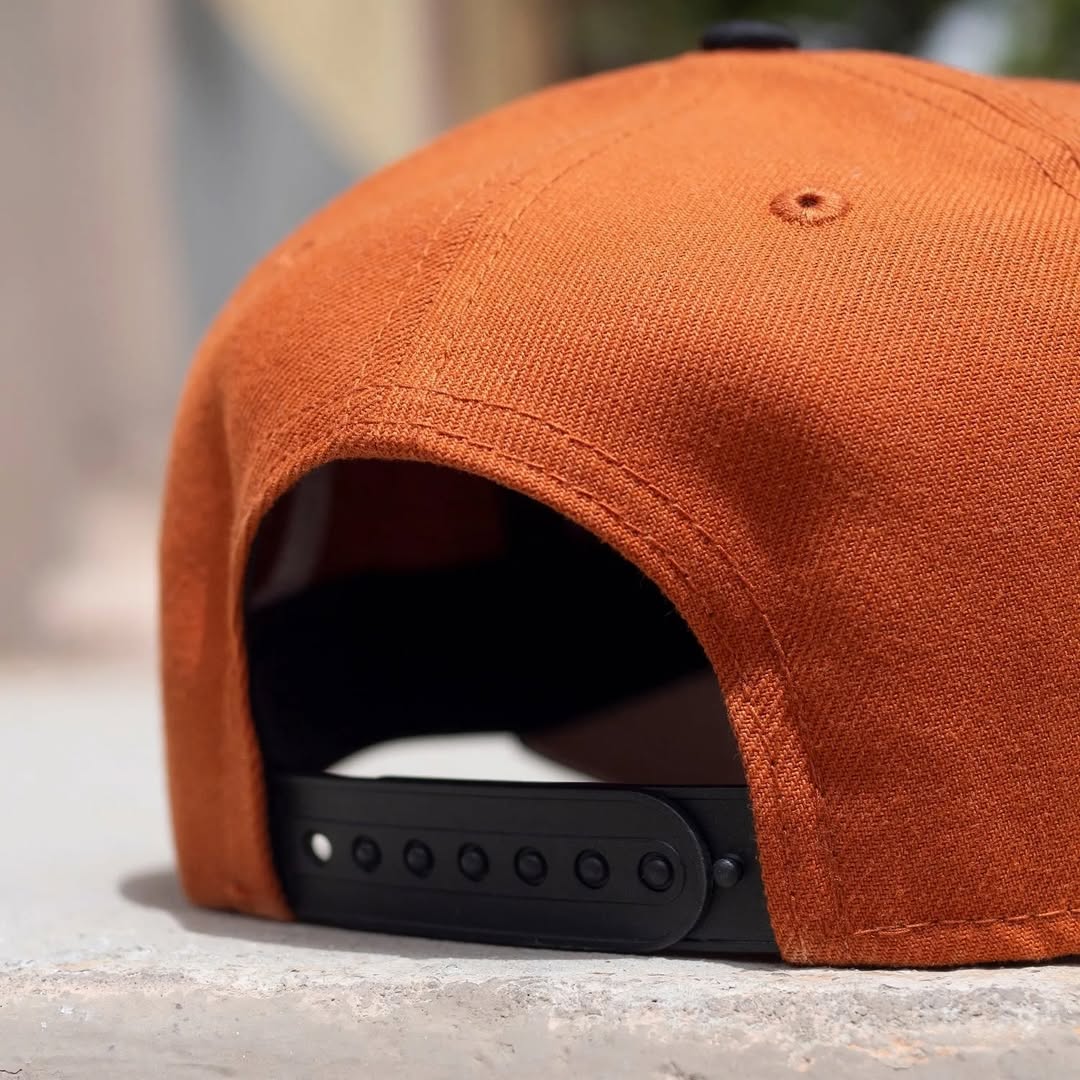 NEW ERA NEW YORK YANKEES WORLD SERIES 1999 RUSTY COPPER EDITION 9FORTY A FRAME SNAPBACK HAT-Maverick