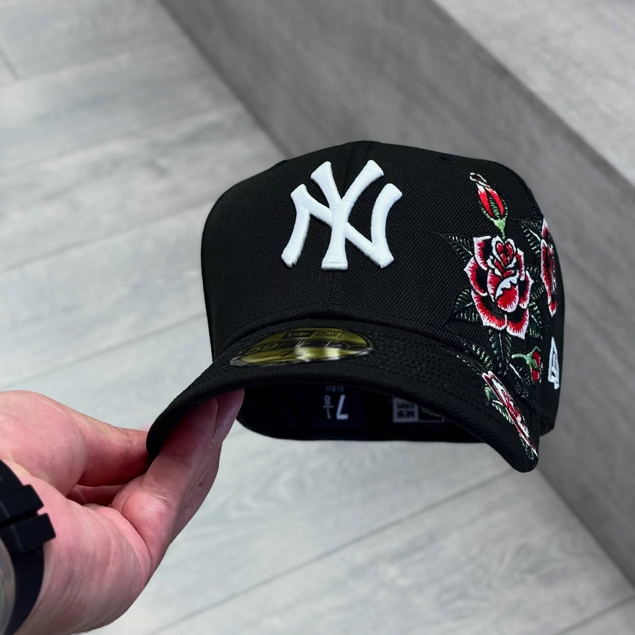 NEW ERA NEW YORK YANKEES FLORAL BLACK 59FIFTY EMBROIDERED CASUAL BASEBALL CAP-Maverick