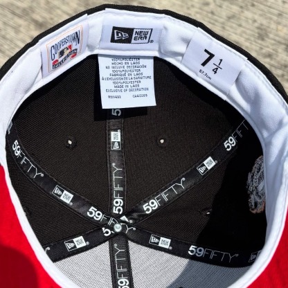 NEW ERA CHICAGO WHITE SOX FLAME BLACK PRIME EDITION EMBROIDERED CASUAL BASEBALL CAP-Maverick