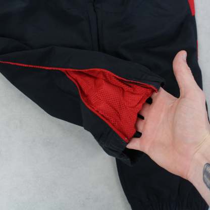 RARE 00s Trackpants Black-Maverick