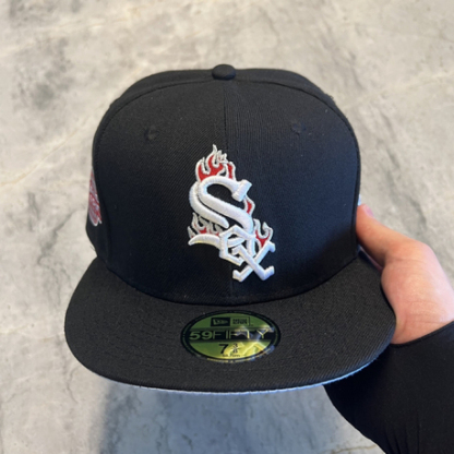 NEW ERA CHICAGO WHITE SOX BLACK 2005 WORLD SERIES TEAM EMBROIDERED CASUAL BASEBALL CAP-Maverick