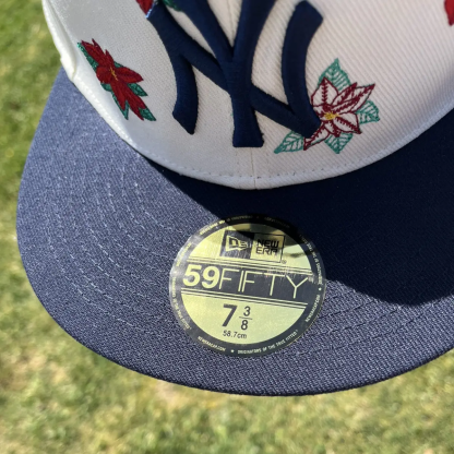 NEW ERA NEW YORK YANKEES POINSETTIA EMBROIDERED CASUAL BASEBALL CAP-Maverick