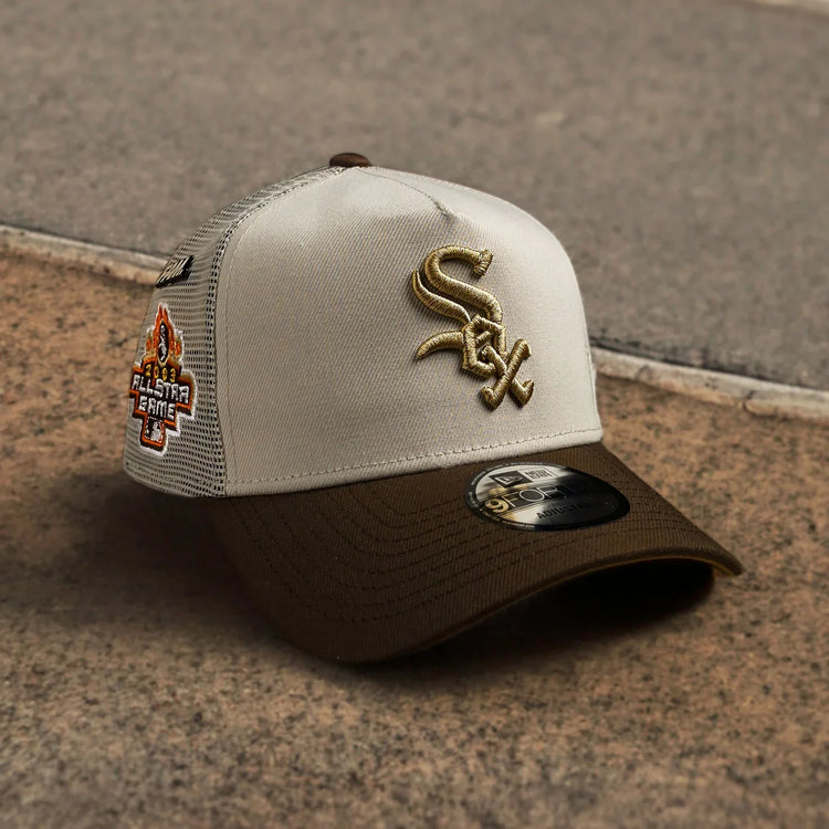 NEW ERA 9FORTY A-FRAME MLB CHICAGO WHITE SOX STONE / WHEAT UV TRUCKER-Maverick