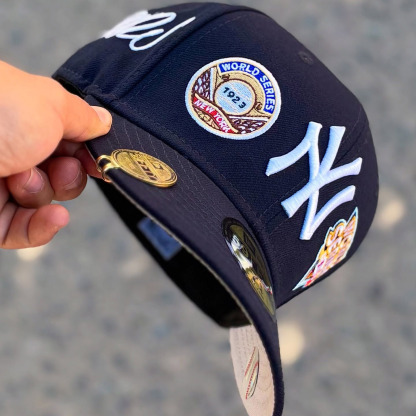 NEW ERA YANKEES ESPECIAL EDITION 7 EMBROIDERED CASUAL BASEBALL CAP-Maverick