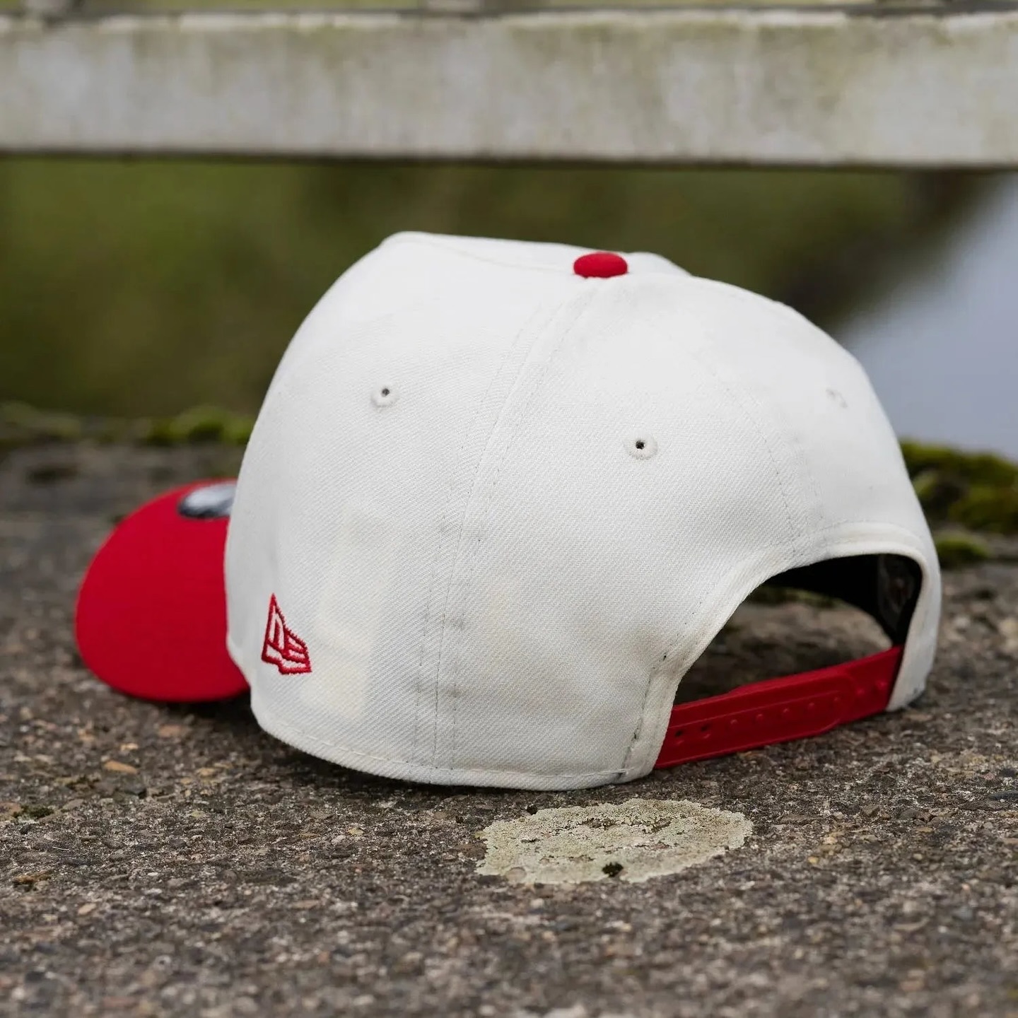 NEW ERA 9FORTY A-FRAME MLB ATLANTA BRAVES 1992 WORLD SERIES BICOLOR/GREY UV BASEBALL CAP-Maverick