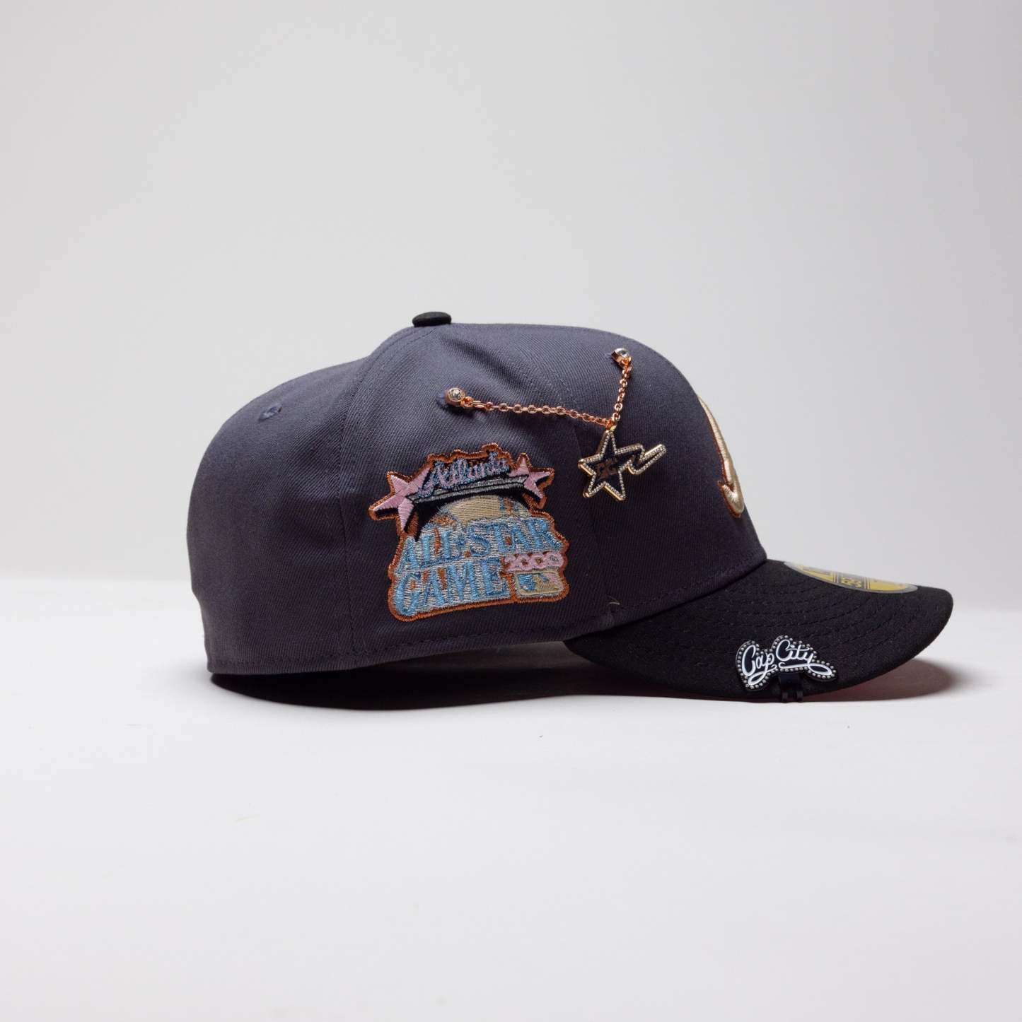 NEW ERA 59FIFTY DARK GREY/ BLACK ATLANTA BRAVES W/ 2000 ALL STAR GAME SIDE PATCH-Maverick