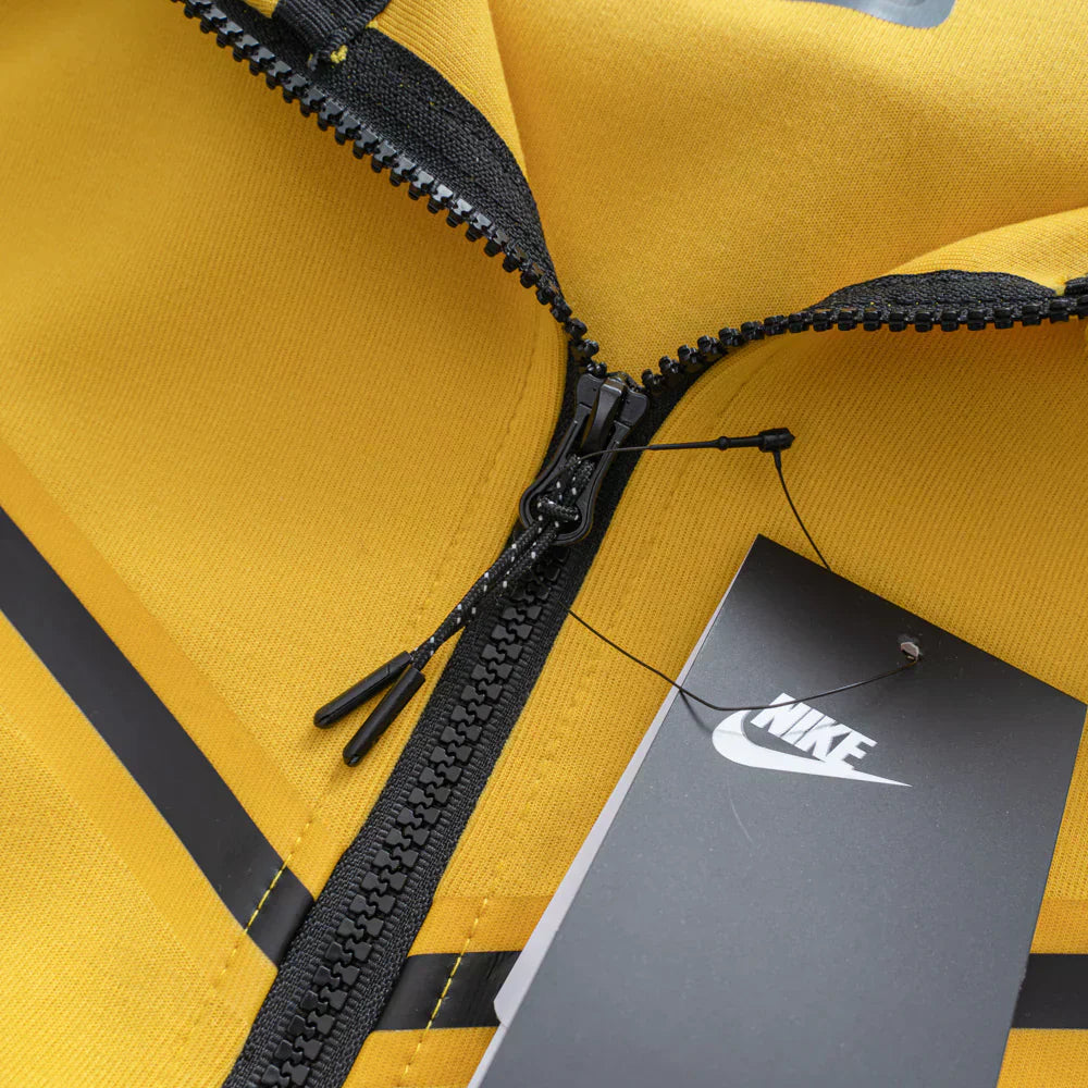 Tech Fleece Yellow