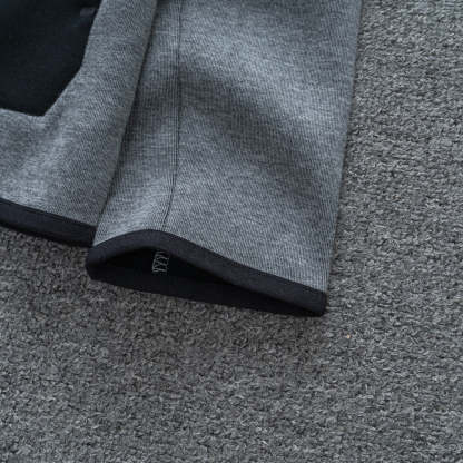   Tech Fleece White and Black