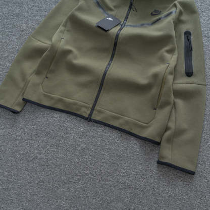 Tech Fleece Green