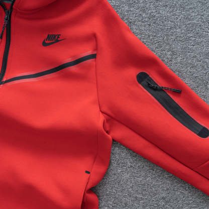   Tech Fleece Red