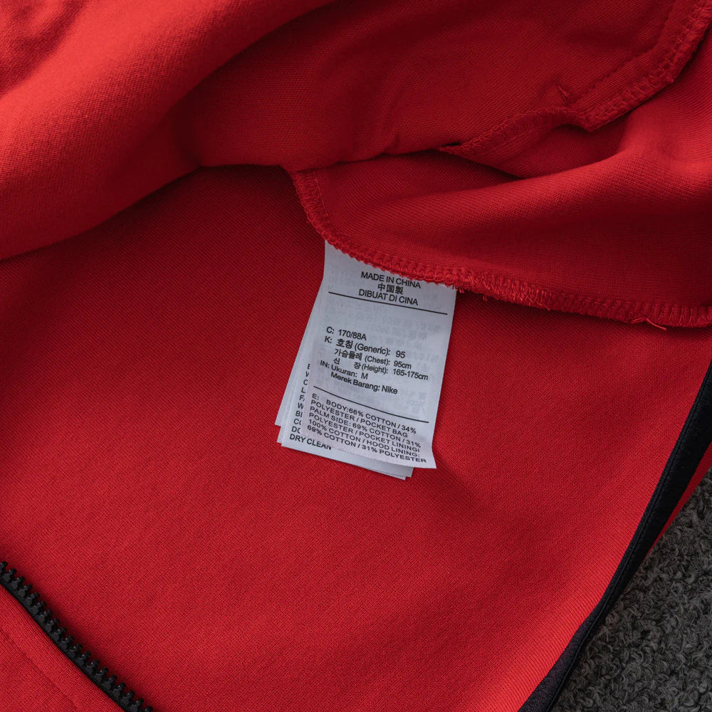   Tech Fleece Red