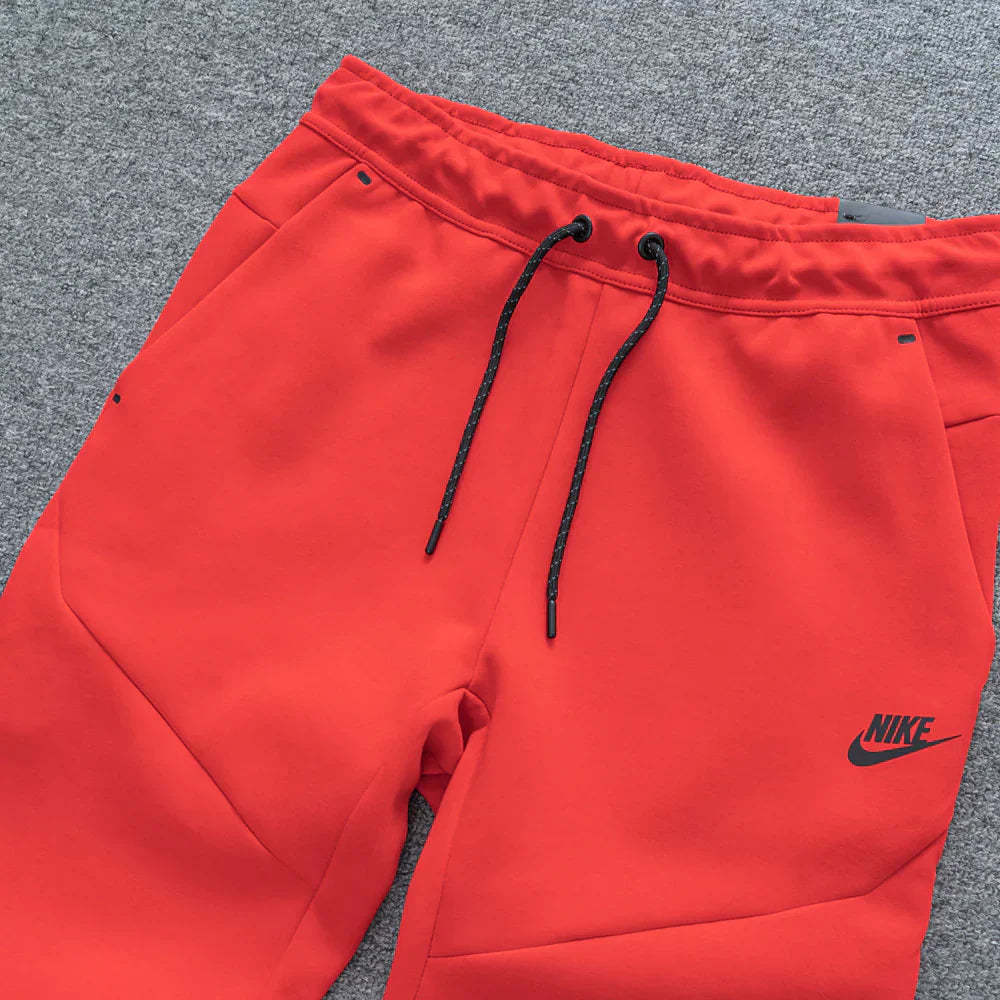   Tech Fleece Red