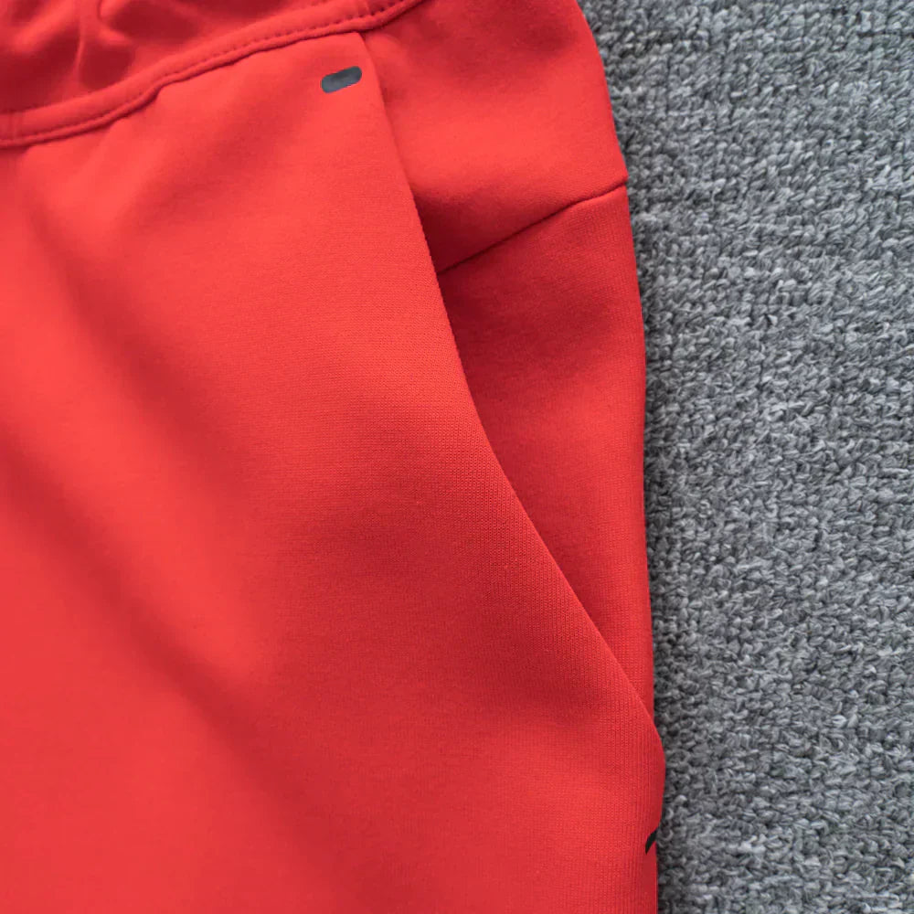   Tech Fleece Red