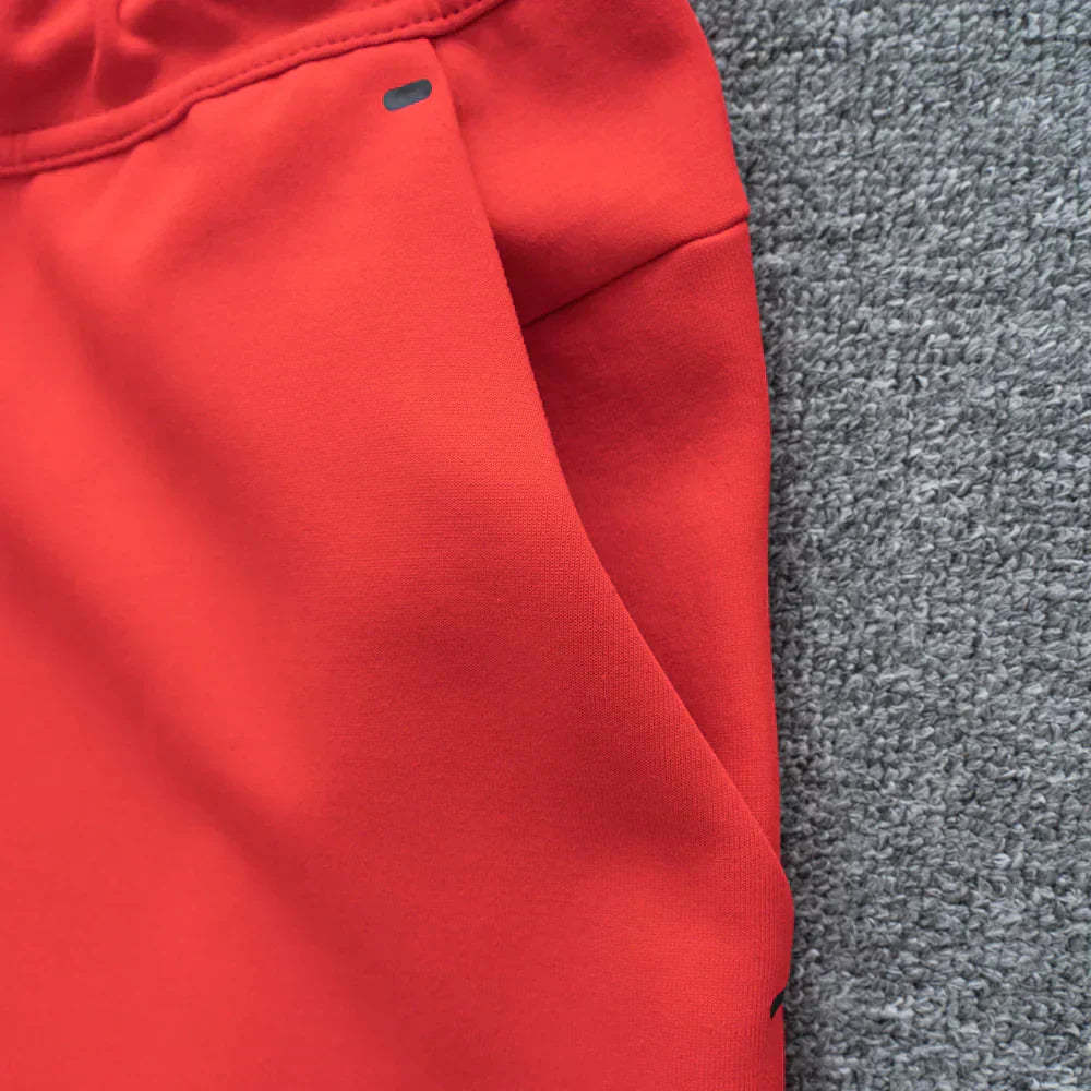   Tech Fleece Red