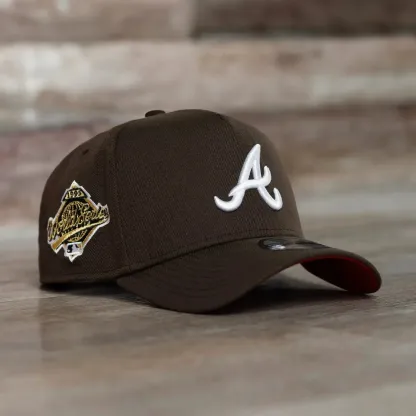 NEW ERA 9FORTY A-FRAME MLB ATLANTA BRAVES WORLD SERIES 1995 WALNUT / SCARLET UV CAP-Maverick