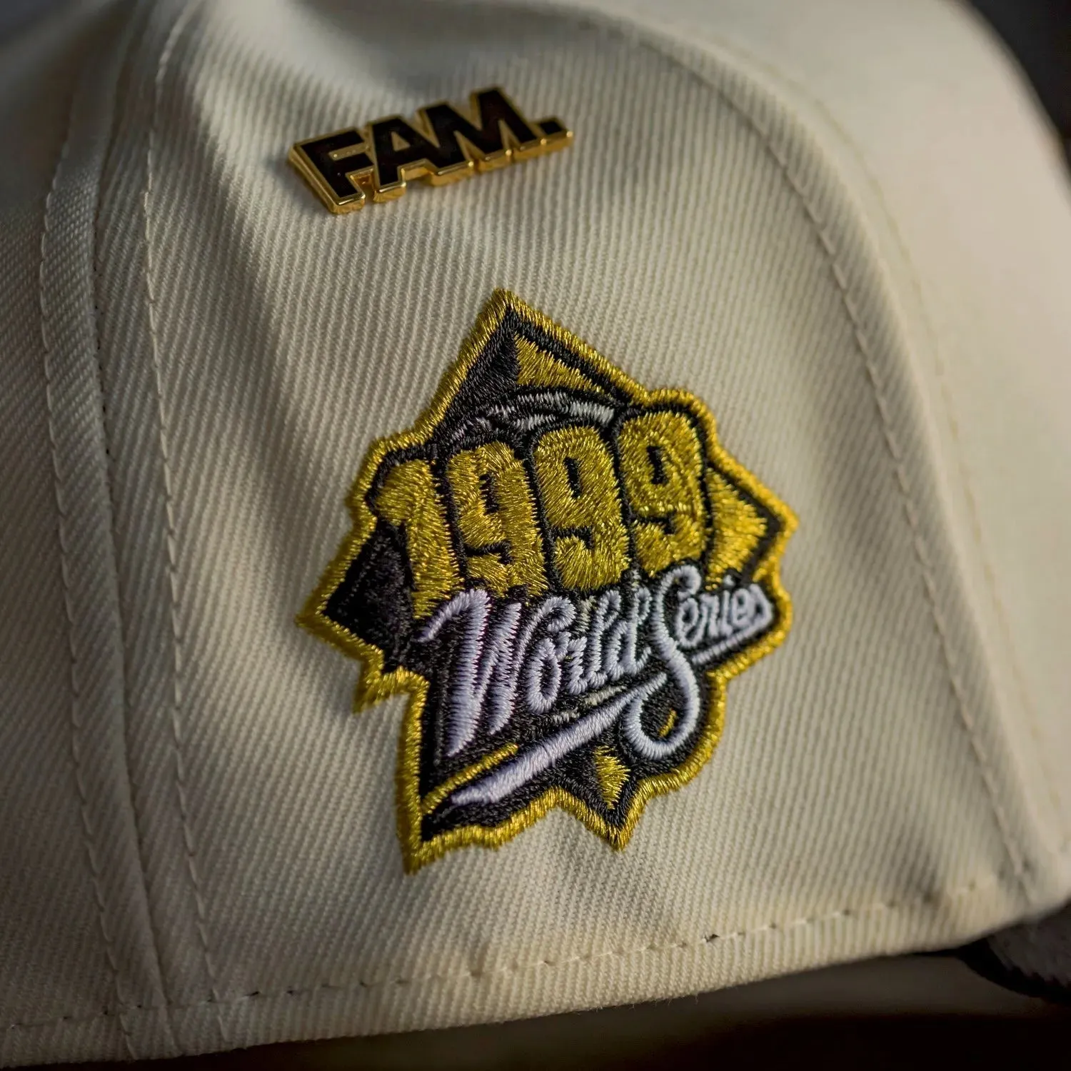 NEW ERA 9FORTY A-FRAME NEW YORK YANKEES WORLD SERIES 1999 TWO TONE / GREY UV SNAPBACK-Maverick