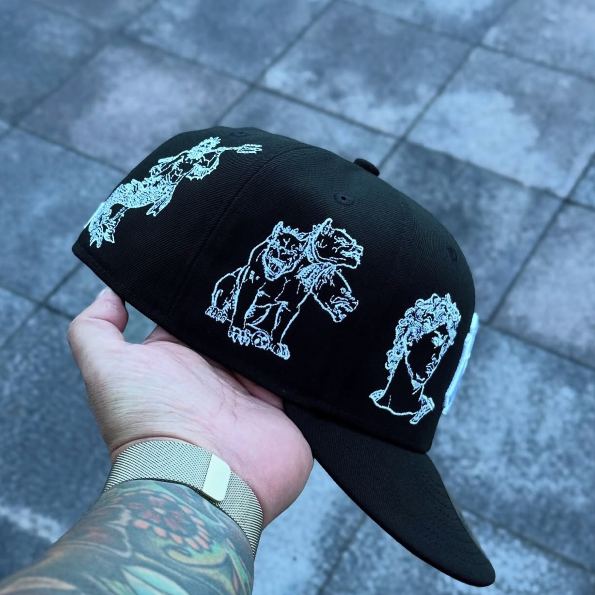 NEW ERA NEW YORK YANKEES MYTHICAL 59FIFTY EMBROIDERED CASUAL BASEBALL CAP-Maverick