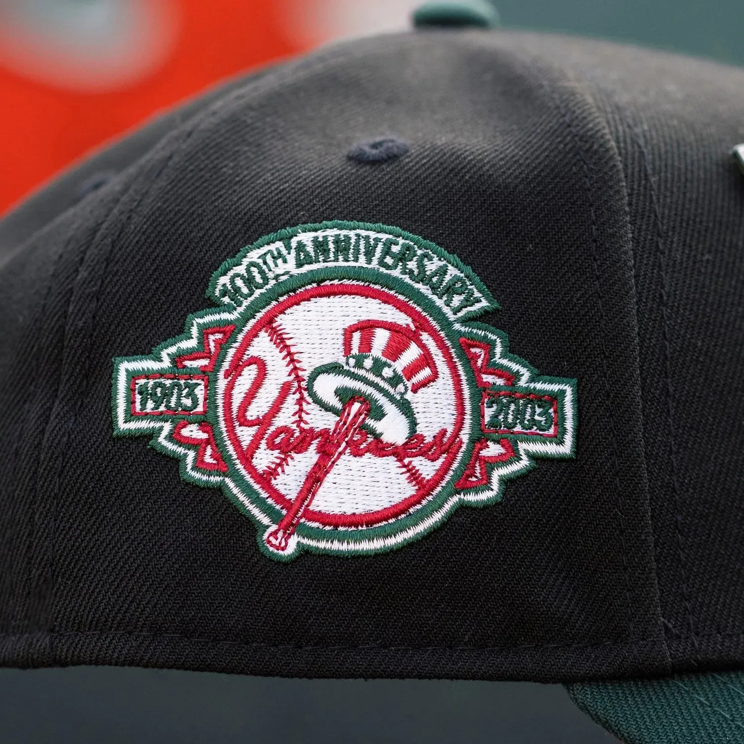 NEW ERA 9FORTY A-FRAME NEW YORK YANKEES 100TH ANNIVERSARY TWO TONE / SCARLET UV SNAPBACK-Maverick