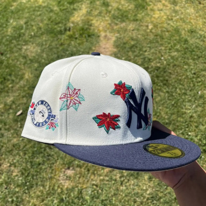 NEW ERA NEW YORK YANKEES POINSETTIA EMBROIDERED CASUAL BASEBALL CAP-Maverick