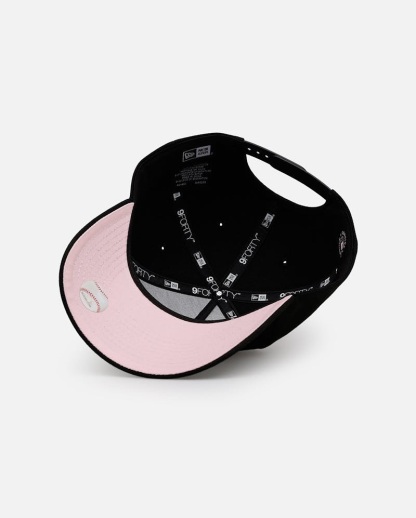 NEW ERA CHICAGO SOX LOVE 9FORTY ADJUSTABLE BLACK SNAPBACK-Maverick