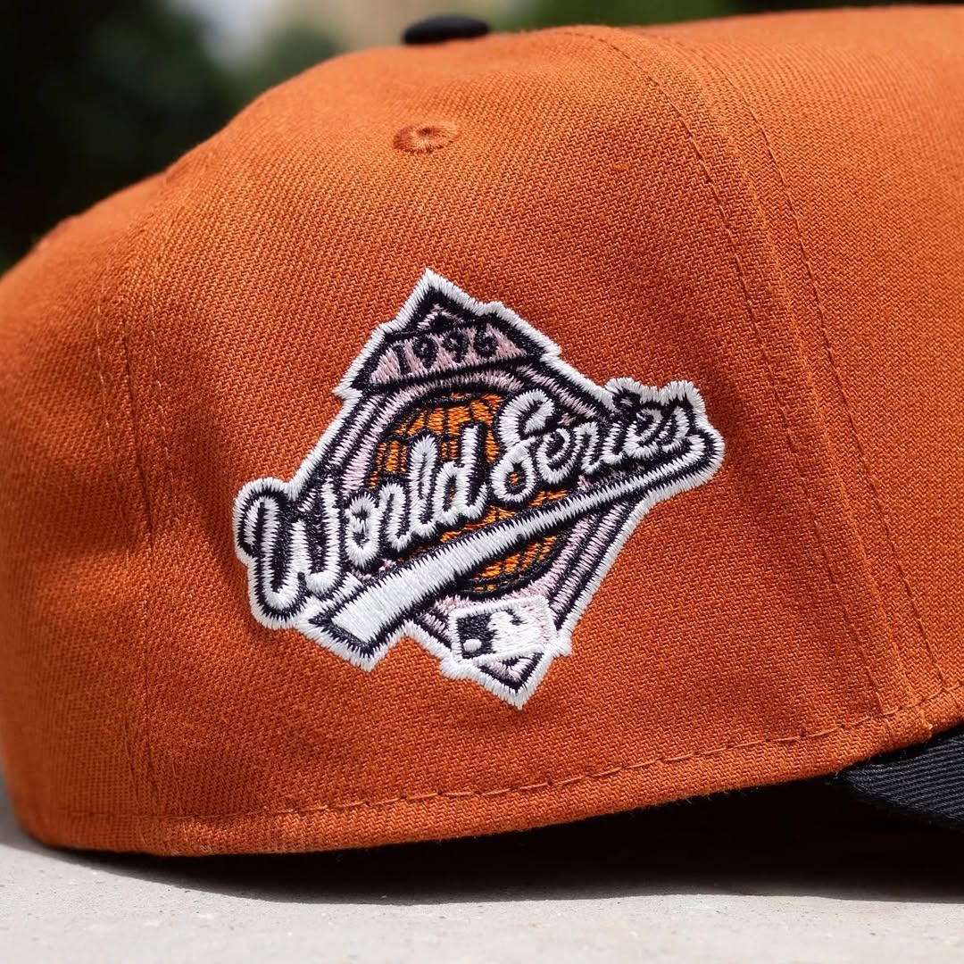 NEW ERA NEW YORK YANKEES WORLD SERIES 1999 RUSTY COPPER EDITION 9FORTY A FRAME SNAPBACK HAT-Maverick