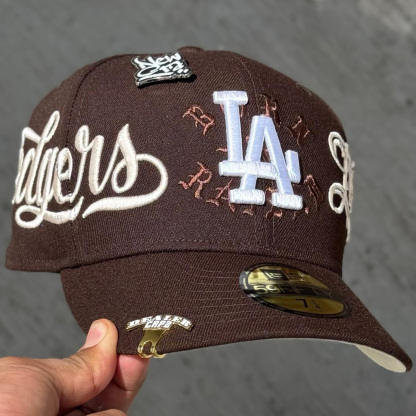 NEW ERA LOS ANGELES DODGERS  “BORN X RAISED” X “MR CARTOON” EMBROIDERED CASUAL BASEBALL CAP-Maverick