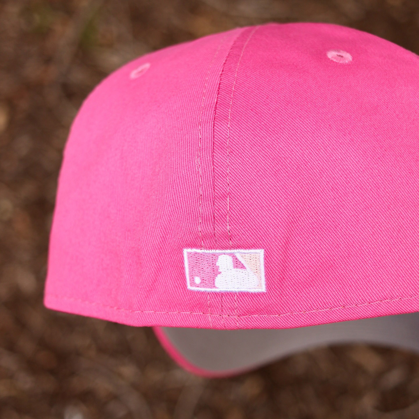 NEW ERA NEW YORK YANKEES 1999 WORLD SERIES ALL PINK EMBROIDERED CASUAL BASEBALL CAP-Maverick
