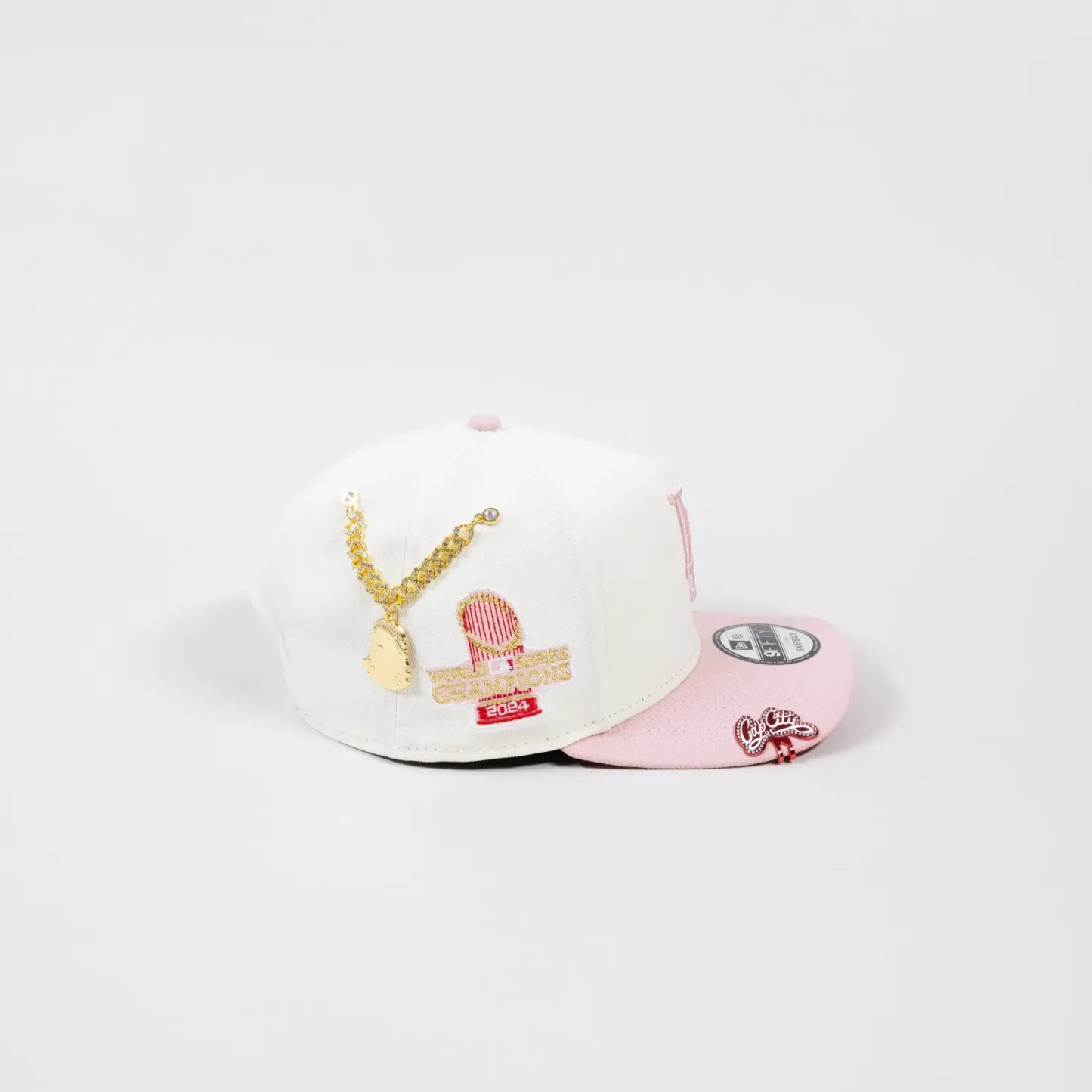 NEW ERA EXCLUSIVE 9FIFTY A-FRAME CHROME/ SOFT PINK LOS ANGELES DODGERS SNAPBACK W/ 2024 WORLD SERIES CHAMPIONS SIDE PATCH-Maverick